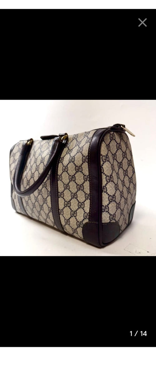 Gucci de mano con monograma GG marrón