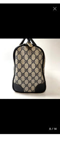 Gucci de mano con monograma GG marrón