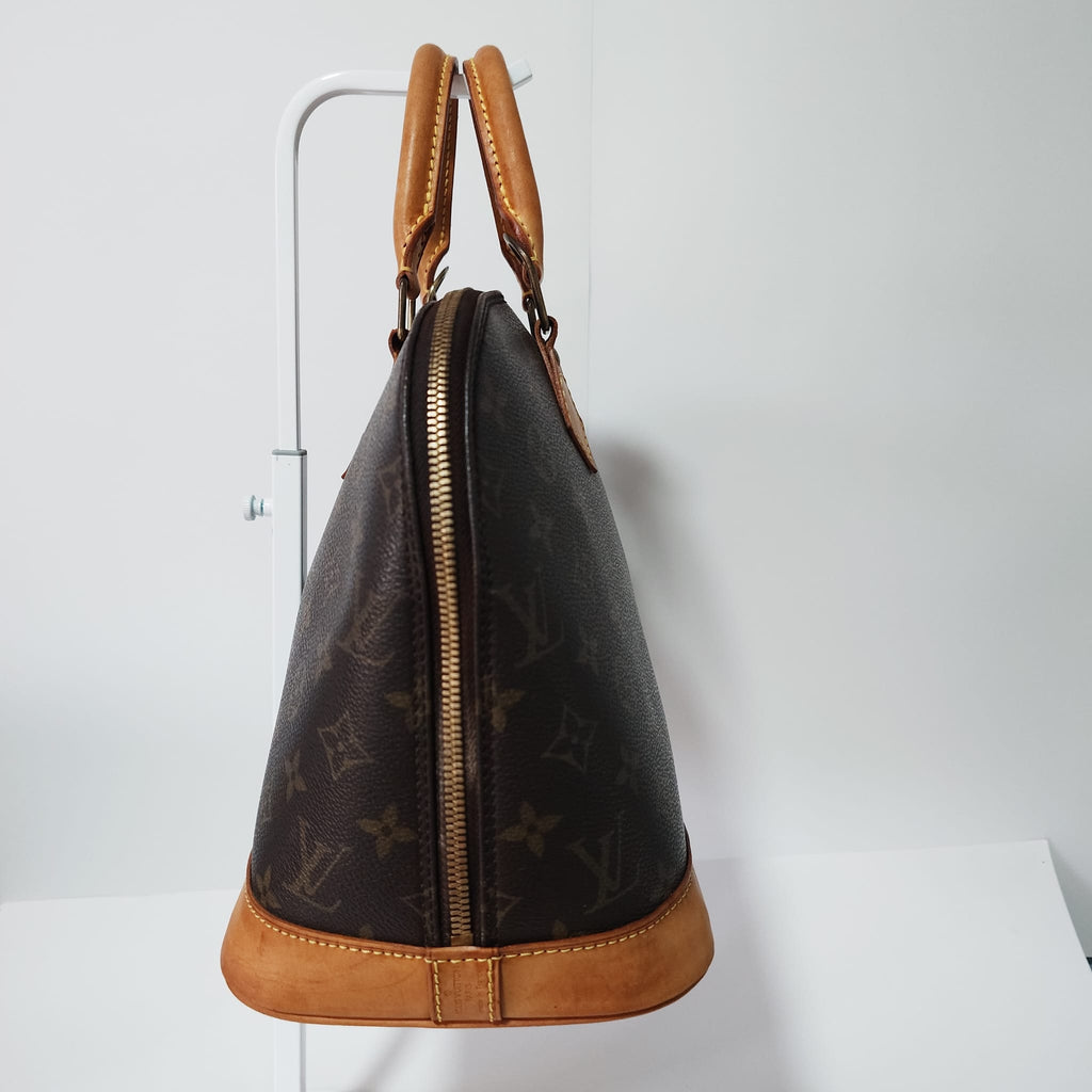Louis Vuitton Alma Monogram marrón