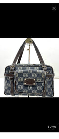 Loewe Anagram de lona azul marino y cuero marrón
